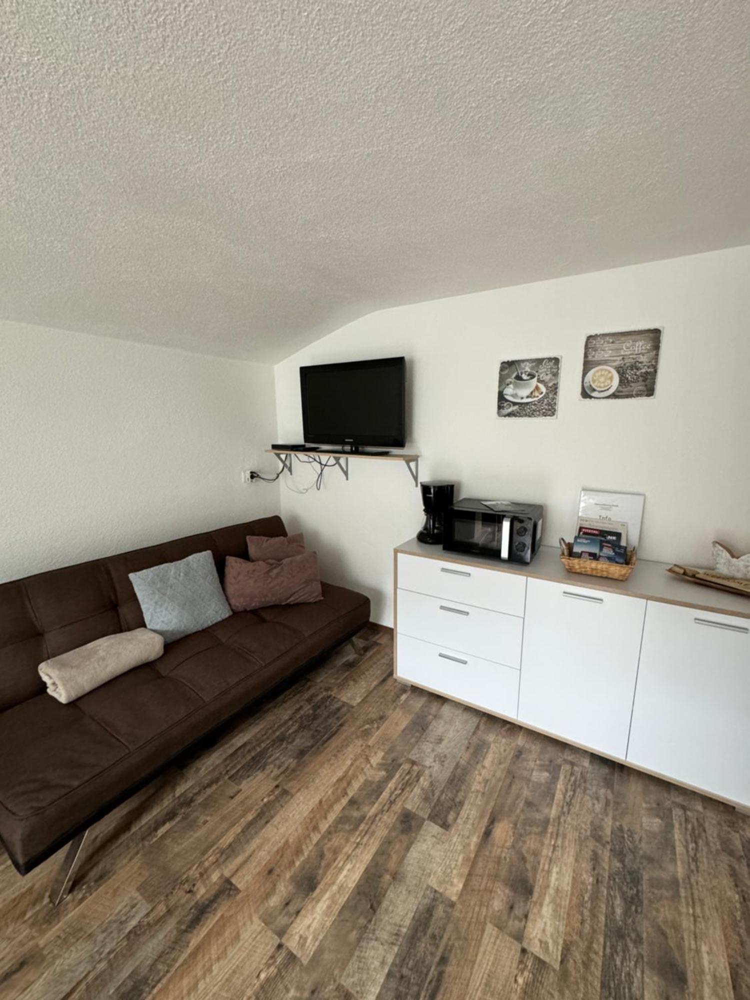 Ferienwohnung Raich เวนส์ ภายนอก รูปภาพ